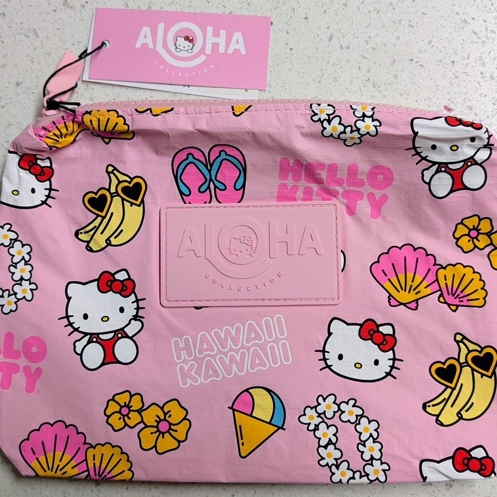 Aloha Collection x Hello Kitty Hawaii Kawaii Small Pink Pouch